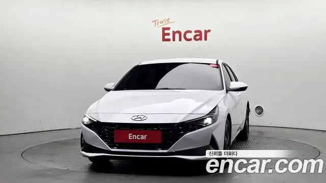 Hyundai The New Avante Hybrid 2021 — Photo 5/20