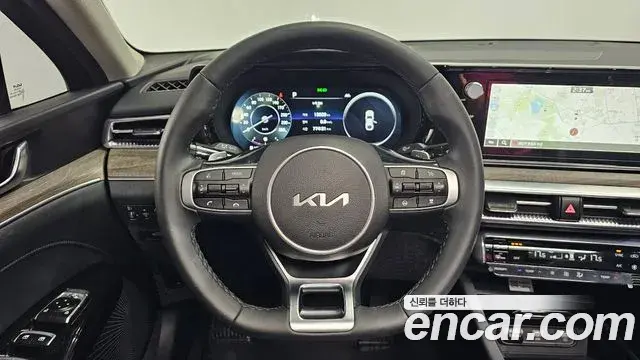 Kia K5 2023 — Şəkil 20/20