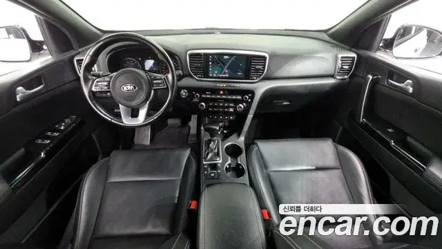 Kia Sportage The Bold 2018 — ფოტო 2/20