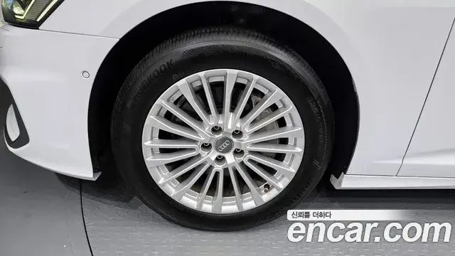 Audi A6 2020 — Photo 11/20