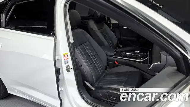 Audi A6 2020 — Photo 9/20