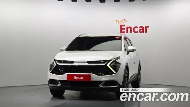 Kia Sportage 2022 — ფოტო 5/20