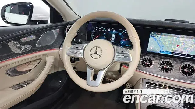 Mercedes-Benz CLS-Class 2021 — Photo 16/20