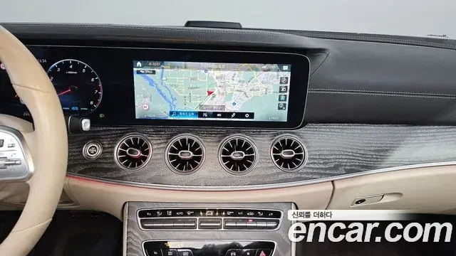 Mercedes-Benz CLS-Class 2021 — Photo 2/20