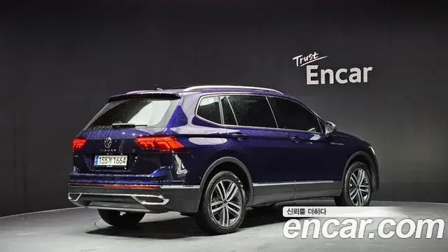 Volkswagen Tiguan Allspace 2023 — Фото 2/20