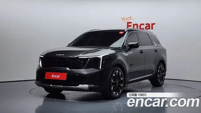 Kia Sorento 2023 — Photo 18/20