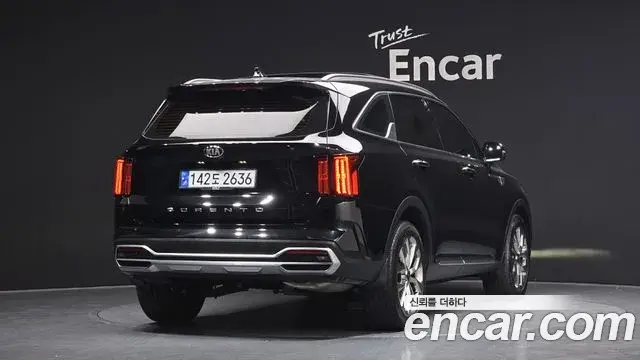 Kia Sorento 2020 — Фото 1/20