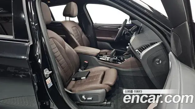 BMW X4 2021 — Şəkil 18/20