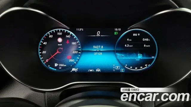 Mercedes-Benz GLC-Class 2021 — ფოტო 18/20