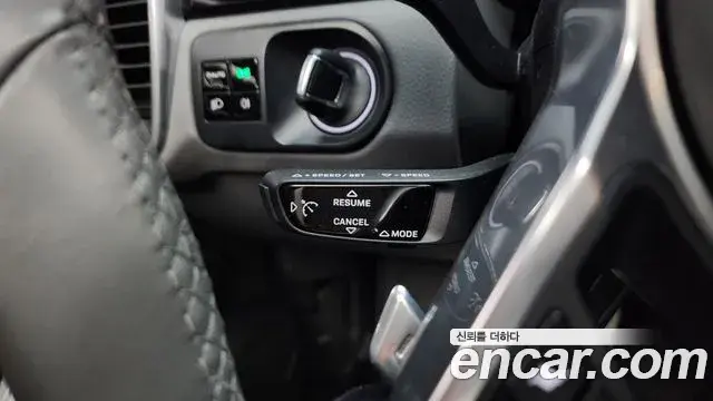 Porsche Cayenne 2019 — Фото 16/20
