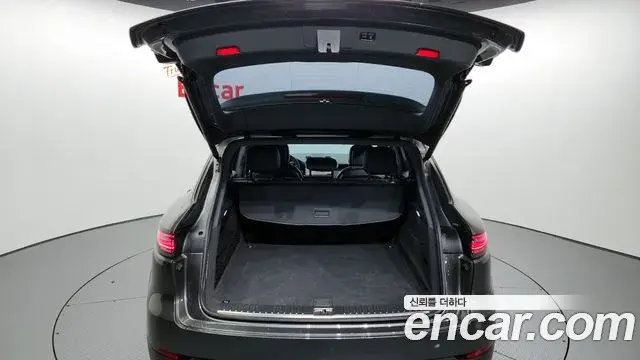 Porsche Cayenne 2019 — Фото 20/20
