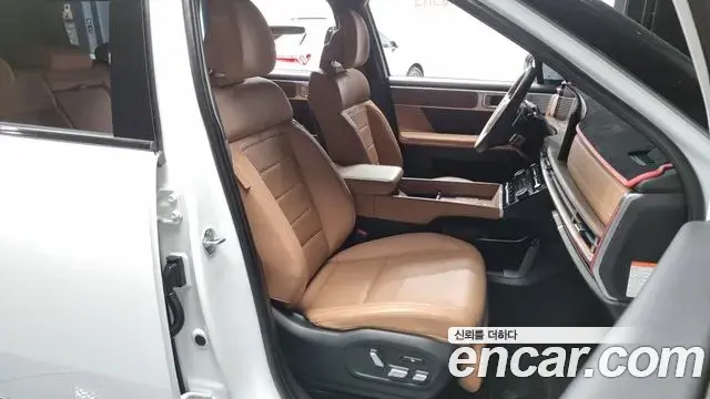 Hyundai Santa Fe 2023 — ფოტო 3/20