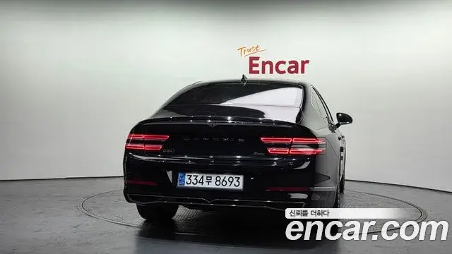 Genesis G80 2020 — Photo 14/20