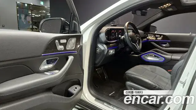 Mercedes-Benz GLE-Class 2022 — Фото 11/20
