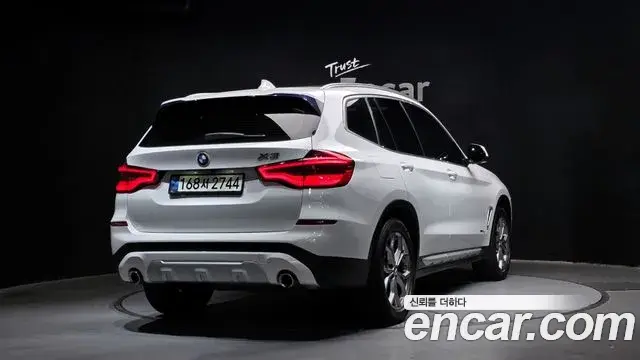 BMW X3 2018 — Şəkil 2/19