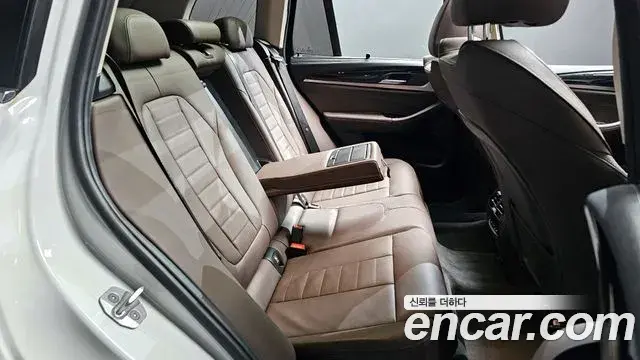 BMW X3 2018 — Şəkil 17/19