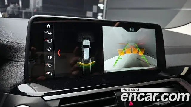 BMW X3 2018 — Şəkil 11/19