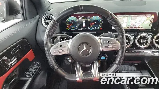 Mercedes-Benz GLA-Class 2023 — Şəkil 10/20