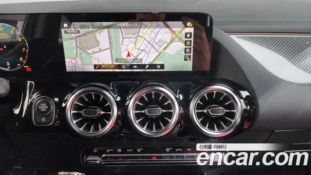 Mercedes-Benz GLA-Class 2023 — Şəkil 4/20