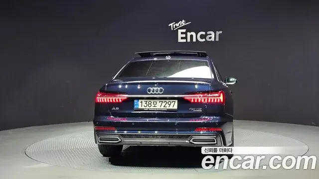 Audi A6 2020 — ფოტო 11/20
