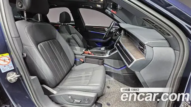 Audi A6 2020 — ფოტო 13/20