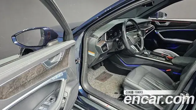 Audi A6 2020 — ფოტო 5/20