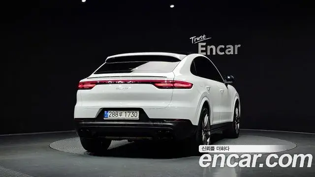 Porsche Cayenne 2020 — Фото 4/20