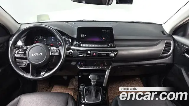 Kia Seltos 2021 — Şəkil 19/20