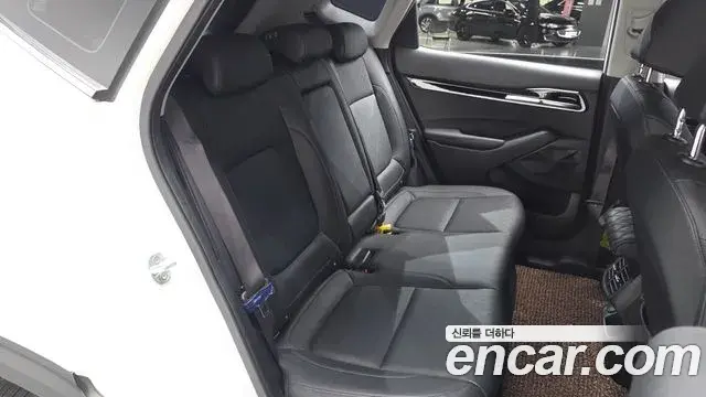 Kia Seltos 2021 — Şəkil 11/20