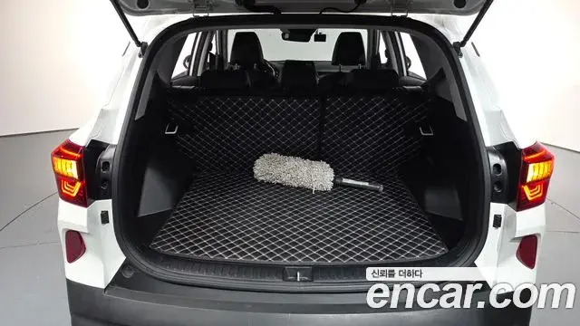 Kia Seltos 2021 — Şəkil 12/20