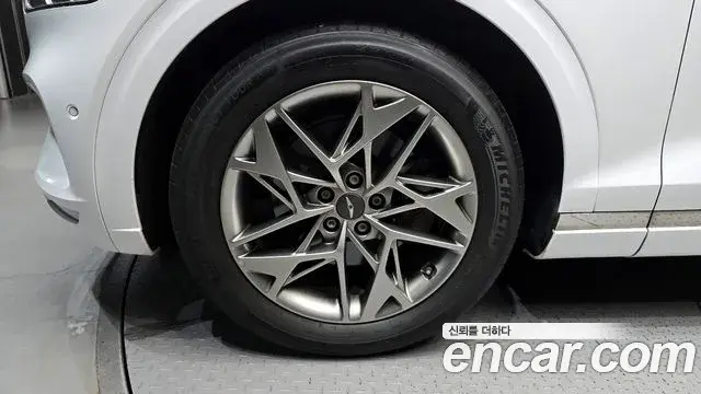 Genesis GV70 2022 — Şəkil 20/20