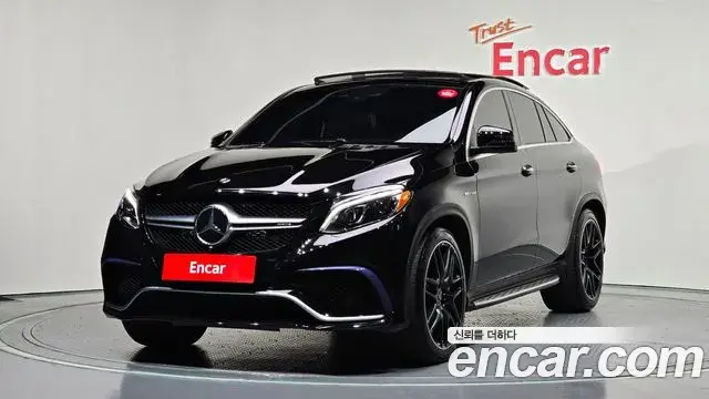 Mercedes-Benz GLE-Class 2019 — Şəkil 7/21