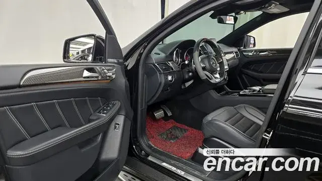 Mercedes-Benz GLE-Class 2019 — Şəkil 20/21