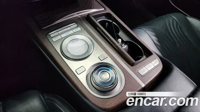 Genesis G80 2020 — Photo 10/20