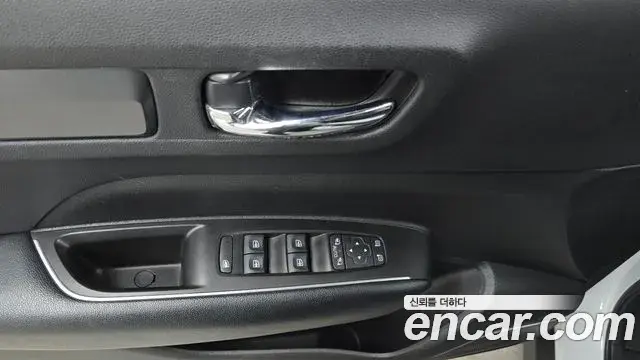 Renault Samsung QM6 2022 — Фото 18/20
