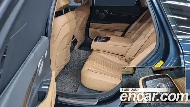 Genesis G80 2022 — Photo 9/18