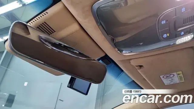 Genesis G80 2022 — Photo 12/18