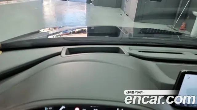 Genesis G80 2022 — Photo 17/18