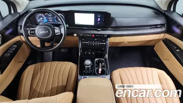 Kia Carnival 2023 — Фото 7/20