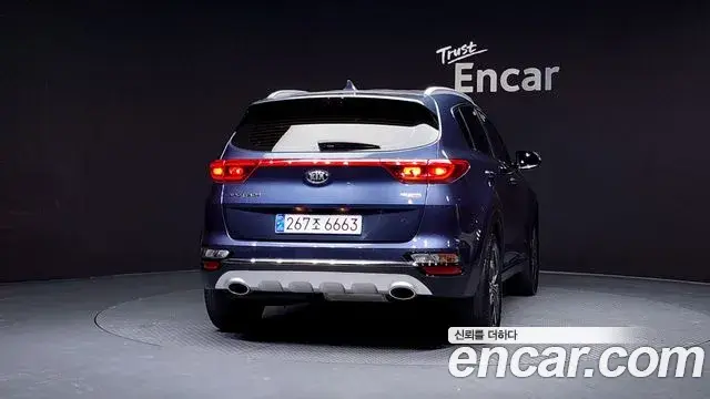 Kia Sportage The Bold 2020 — Фото 3/20