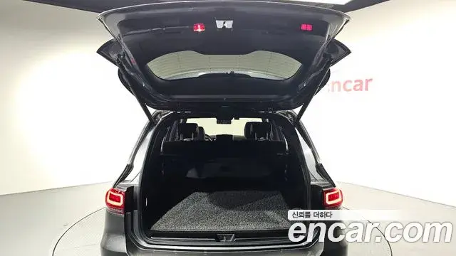 Mercedes-Benz GLB-Class 2022 — Photo 17/20