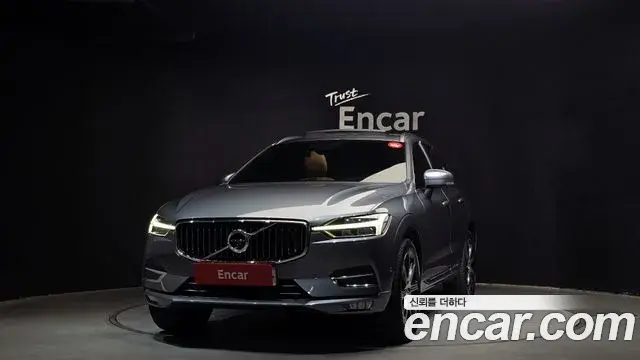 Volvo XC60 2018 — Photo 5/20
