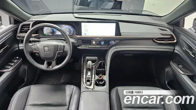 Toyota Crown Crossover 2024 — ფოტო 19/20