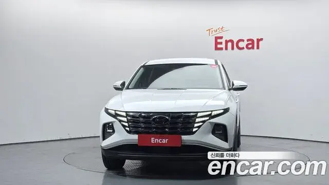Hyundai Tucson Hybrid 2022 — ფოტო 15/20