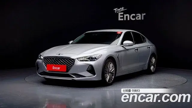 Genesis G70 2019 — ფოტო 10/20