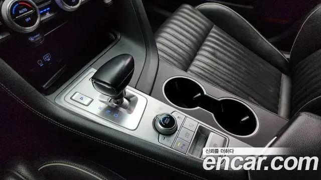 Genesis G70 2019 — ფოტო 6/20