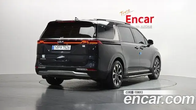 Kia Carnival 2022 — ფოტო 1/20