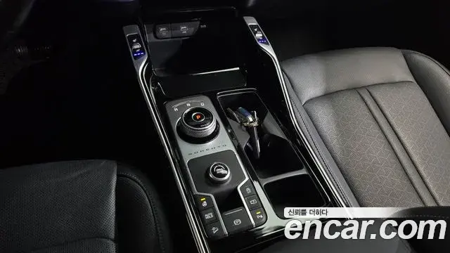 Kia Sorento 2021 — Photo 14/20