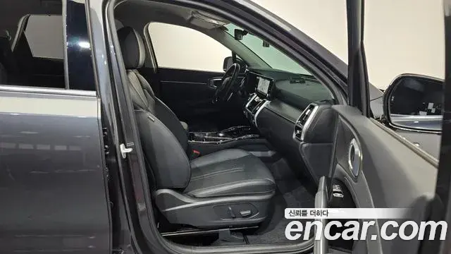 Kia Sorento 2021 — Photo 19/20