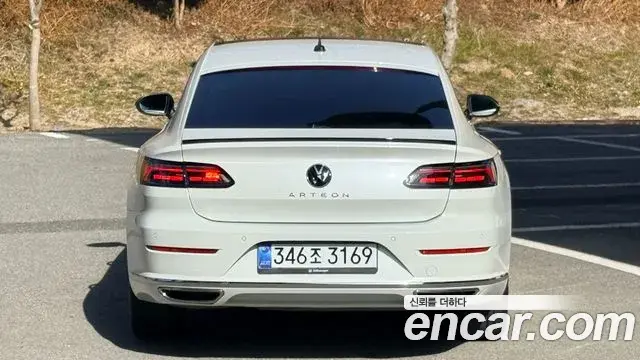 Volkswagen Arteon 2022 — ფოტო 17/18